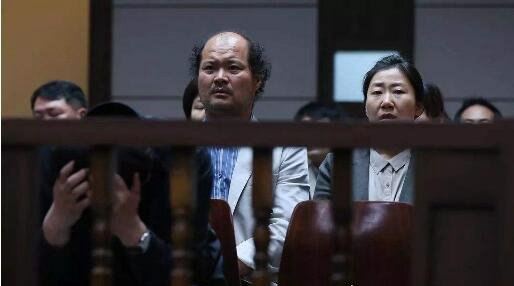 澎拜记者王乐爆料汤兰兰的照片 可能造成苏丽惨案的重演