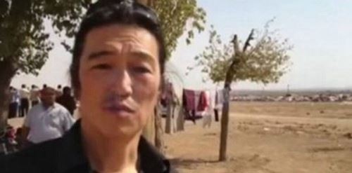 日本人后藤健二被杀视频 网友称其用眨眼发摩斯密码