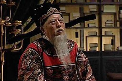 为何严嵩一生没有纳妾 海瑞却经常休妻？