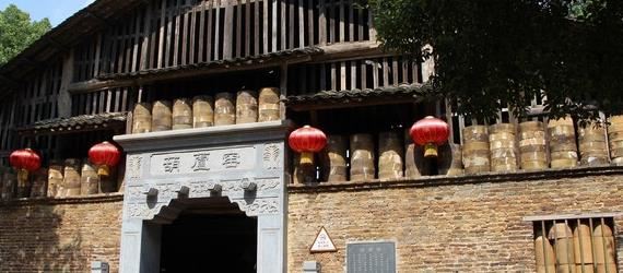 景德镇在哪个省?世界瓷都景德镇在哪里?