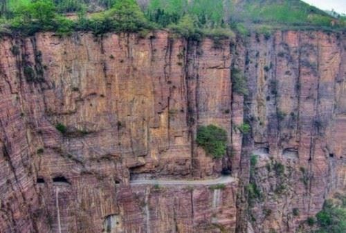 中国河南郭亮隧道之谜 悬崖边上的死亡公路超惊悚/视频