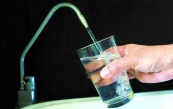 家用一吨水可以用多久 夏天用2天左右冬天用6天