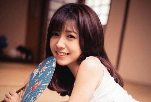 火箭少女101赖美云身高多少？官方报1米55真实身高1米53