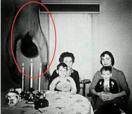 世界十大诡异图片看懂了才恐怖 图片详解(胆大的进)