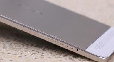 超薄智能手机排行榜前十名：最薄智能手机推荐（仅4.75毫米）