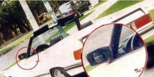 英国女星博客现鬼手自拍 冤魂之手纠缠小女孩至今无解