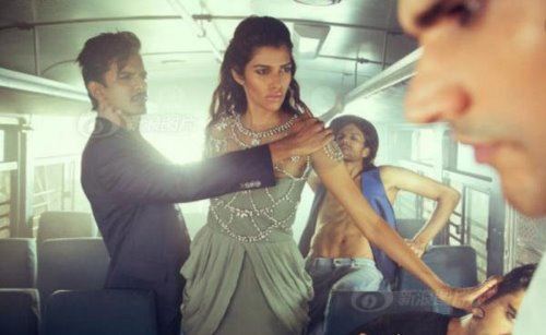 令人震惊的印度黑公交轮奸案 23岁女孩遭六人暴力轮奸致死