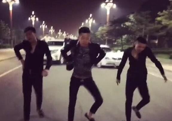 牌牌琦为什么被全网封真相揭秘 "毒害"青少年(遭永久封杀)