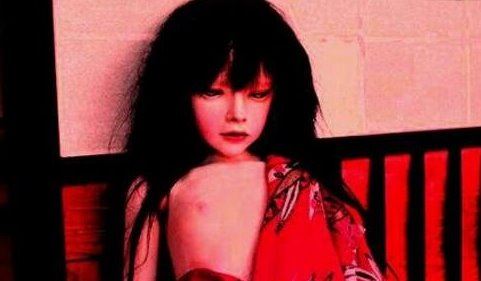 世界十大禁曲之嫁衣 女孩被渣男抛弃自虐身亡(在线试听)