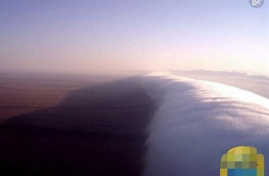 自然奇观世间罕见的管状云 大自然的鬼斧神工惊掉下巴