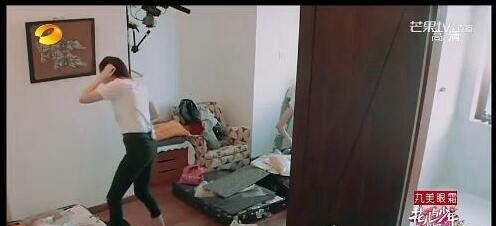 江疏影胡歌分手原因分析 江疏影这么作不分手才怪(心机婊)