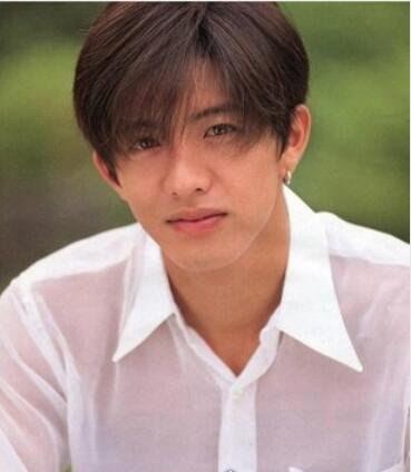 木村拓哉八卦盘点 录制综艺与人讲话双手抱胸(被网友批评不礼貌)