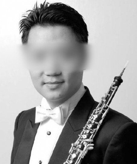 黄铮机场打骂小孩 网友：这种人拘捕15日真的是判轻了