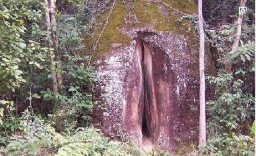 让人脸红的自然奇观 “天下第一奇石”阳元石(酷似男性生殖器)