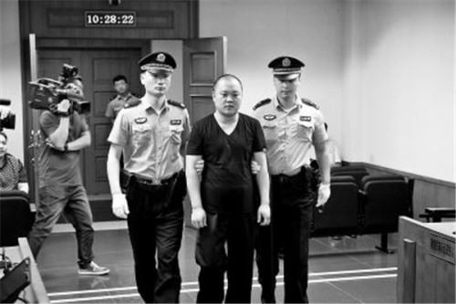 为什么说死缓比无期好 无期徒刑可争取减刑生的希望
