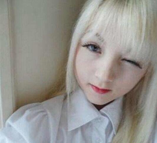 世界上最白的人 萝莉女王维纳斯·巴勒莫(因病化身宅男女神)