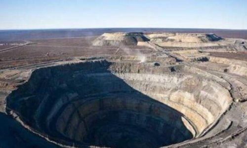 世界第三深钻井 科拉钻井12263米(第一深阿肖辛油井)