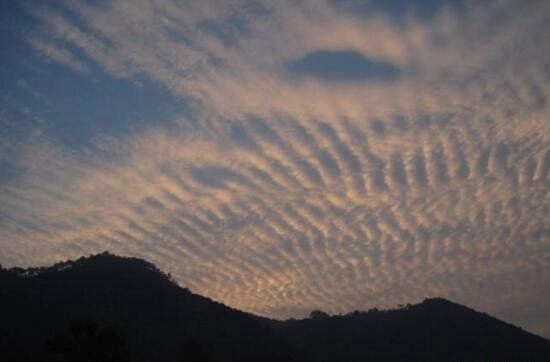 盘点各种地震云图片大全 最恐怖的地震云图片曝光