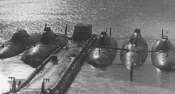 世界上最大的潜艇：俄罗斯台风级核潜艇（最恐怖的杀人机器）