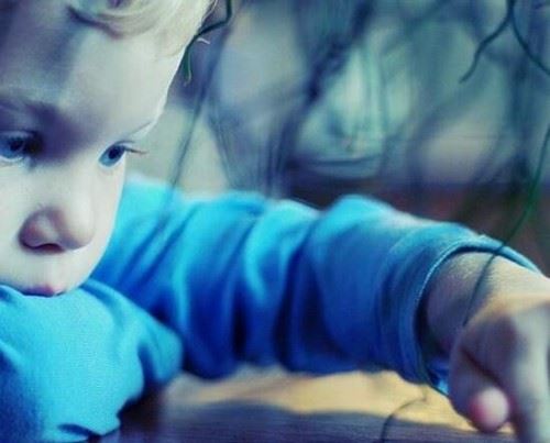 深蓝孩童恐怖真相 深蓝儿童十大觉醒征兆多次预言悲惨事件