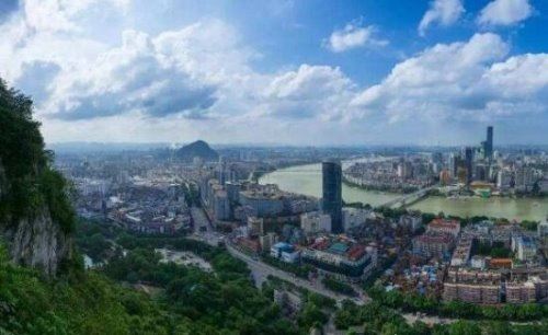 中国最宜居城市 这十大城市风景优美气候适宜非常的适合居住