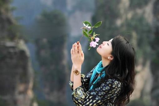 基督教中的“阿门”是什么意思？“哈利路亚”是什么意思？