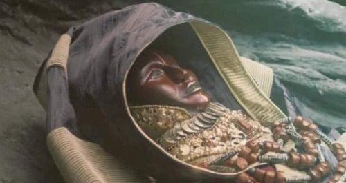 闻名于《鬼吹灯》 鬼洞族真的存在吗(古书曾有记载)