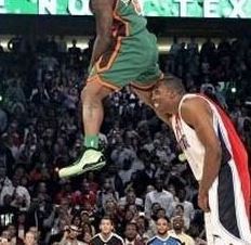 篮球界里也有矮子将军 NBA最矮的篮球运动员