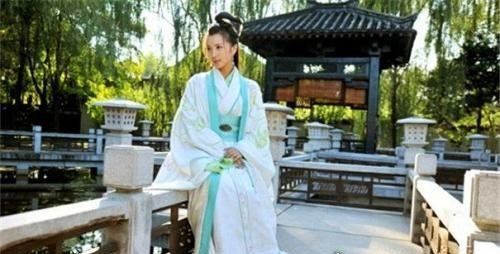 沉鱼落雁闭月羞花指的是谁 沉鱼是指貂蝉(中国古代四大美女）