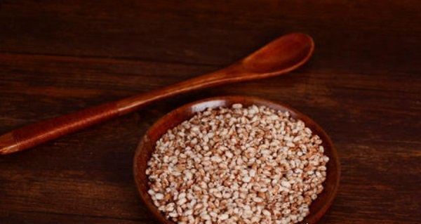 色泽红润软糯香甜 8000元一斤的大米（玉田胭脂米）