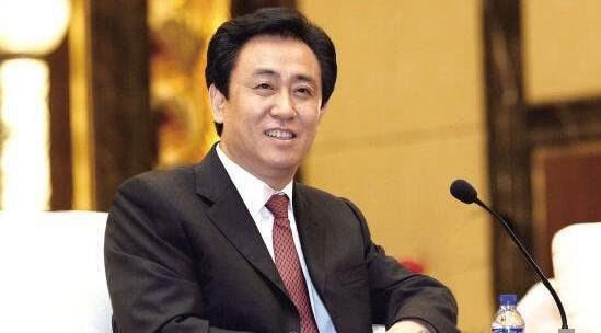 许家印老婆丁玉梅是新晋女富豪 身价210亿拥有恒大多家公司
