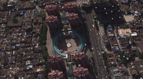 广州荔湾广场灵异事件 经常有人跳楼(荔湾尸场)