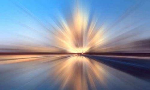 人达到光速会怎样？发生的事情无法想象永生或死亡？