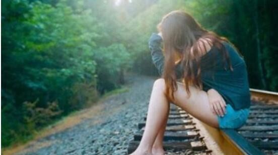 玻璃心是什么意思 像玻璃一样脆弱的心灵(容易伤人伤己)