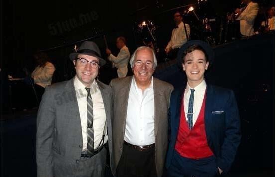 史上最传奇的天才诈骗犯 弗兰克·阿巴内尔15岁开始诈骗全世界