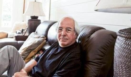 史上最传奇的天才诈骗犯 弗兰克·阿巴内尔15岁开始诈骗全世界