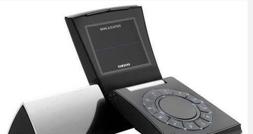 世界十大最丑的手机 nokia 3650的奇葩设计让人强迫症都犯了