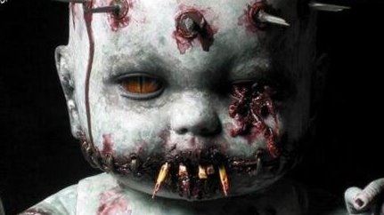 世界十大禁曲之一:妹妹背着洋娃娃恐怖版在线试听(附原版、歌词)