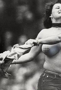 体坛中十大裸奔事件 太疯狂了!