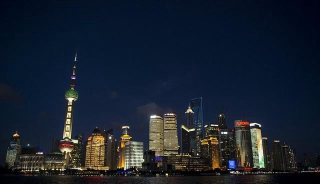 上海所有高楼大厦排名 上海中心大厦排名第一高632米