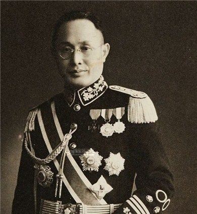 何应钦简介 何应钦和日军侵华总司令冈村宁次的关系