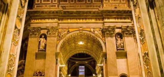 世界最著名的五大教堂 梵蒂冈圣彼得大教堂世界之最