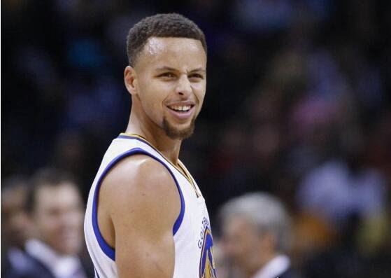 nba球星排名(身价)前十 勒布朗·詹姆斯收入最高(8870万美元)