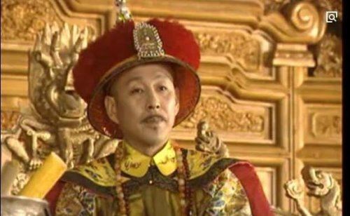 扒一扒宝日龙梅强暴康熙的过程 真的是很黄很暴力啊