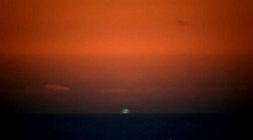 世界十大自然奇观 空中降鱼成为免费的午餐