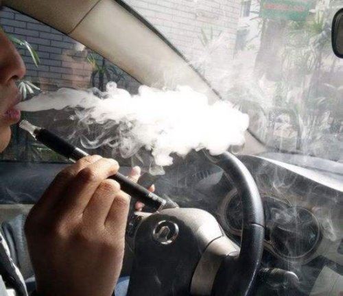 电子烟有害吗 电子烟的危害非常大(随时可能爆炸)