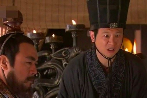 秦朝的灭亡是什么原因?除了暴政还有别的什么原因吗?