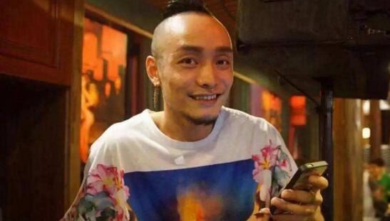 中国有嘻哈徐真真和TT 师徒关系不和内幕