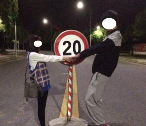 盘点最萌身高差情侣 萌萌的身高差互动特别有爱