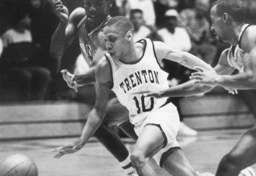 NBA史上十大最矮的球员 “小虫”蒂尼·博格斯才1.60米